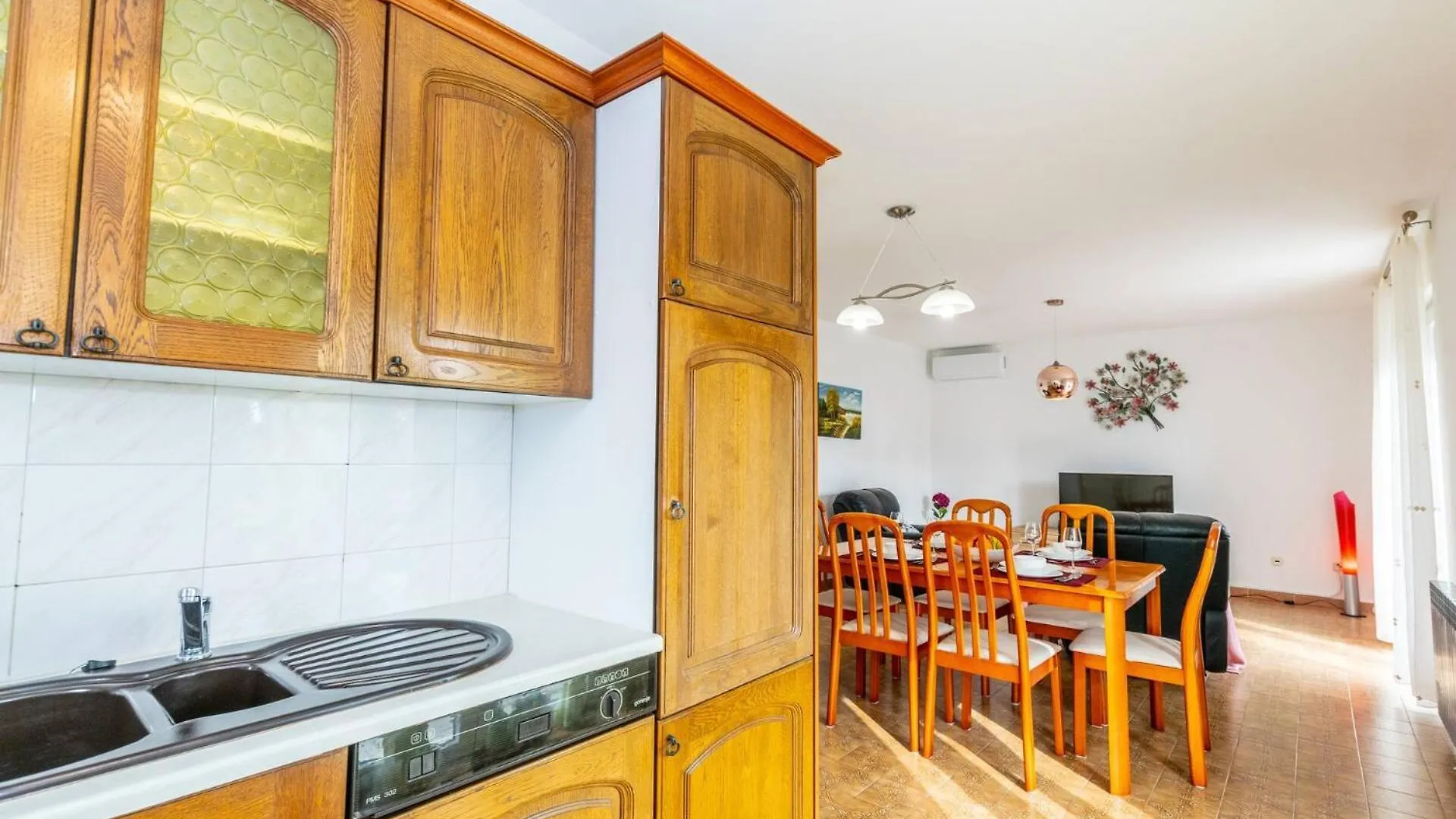 Family House With 2 Apartments - Irma Medulin 0*,  Kroatien