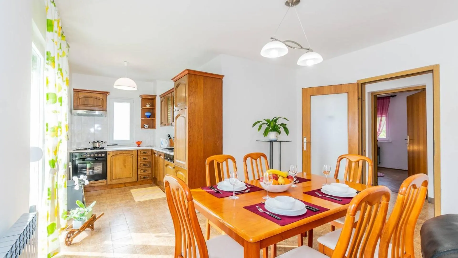Family House With 2 Apartments - Irma Medulin