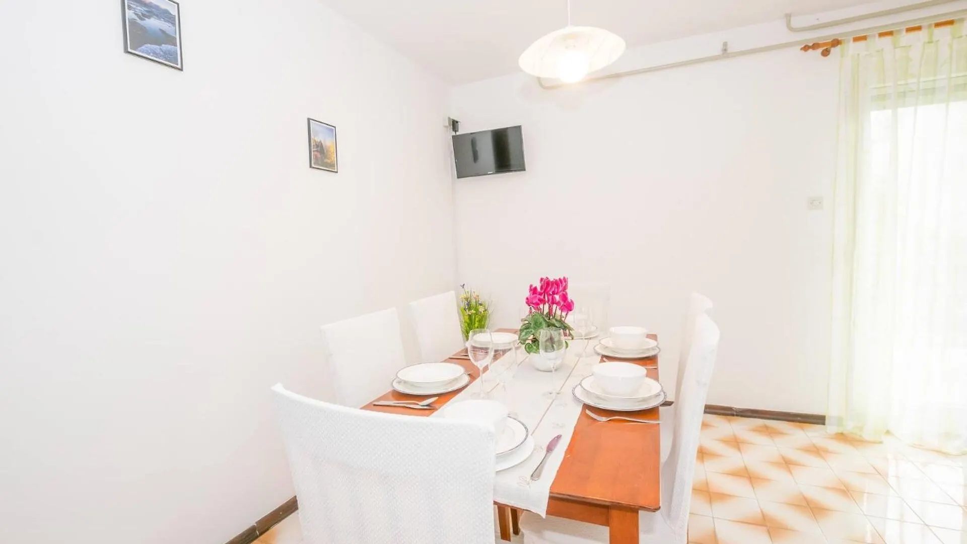Family House With 2 Apartments - Irma Medulin Kroatien