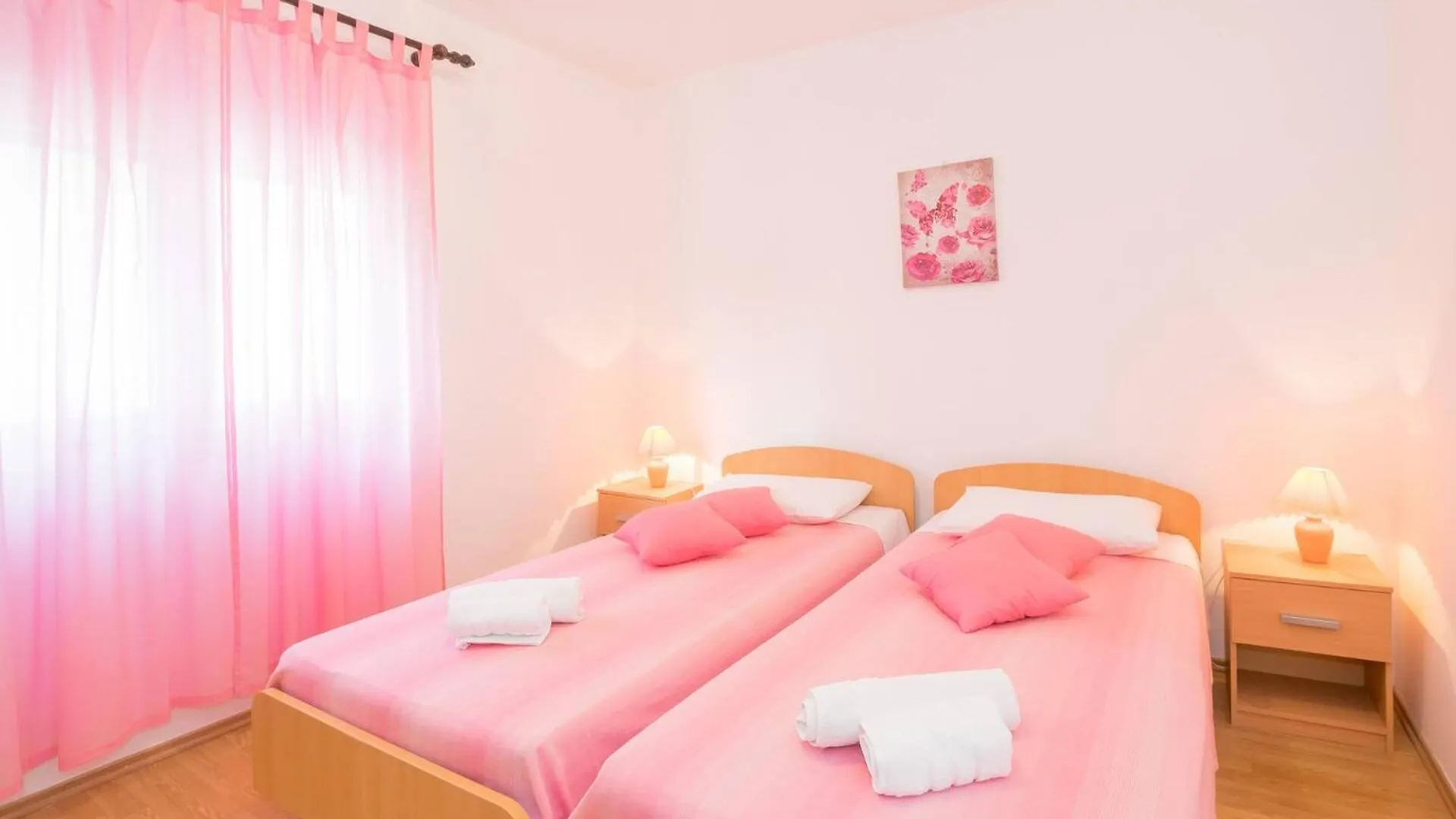Gasthof Family House With 2 Apartments - Irma Medulin